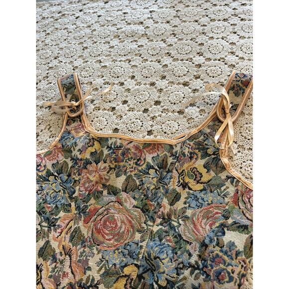 Scarlet Darkness Floral Tapestry Bustier Corset Top Sz 10 Peasant Renaissance - Picture 3 of 10